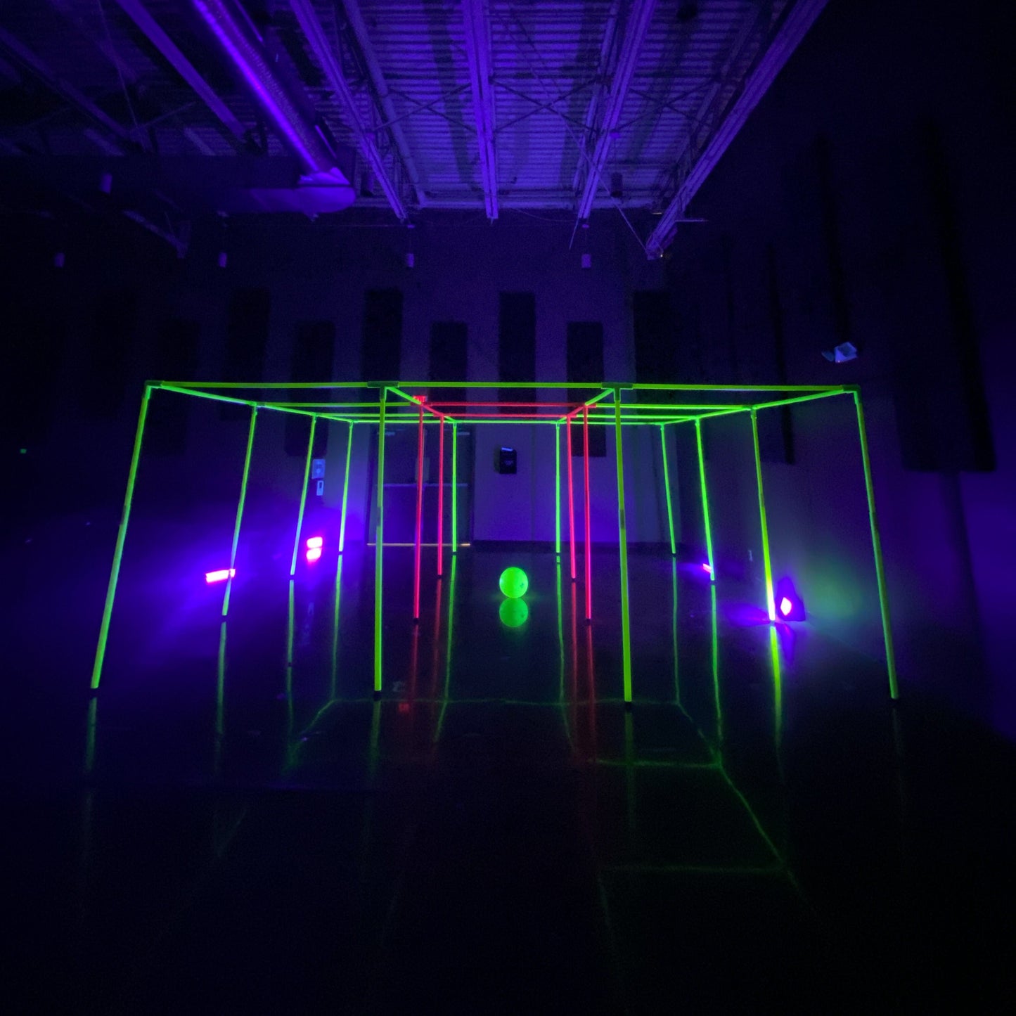 NEON Deluxe Game